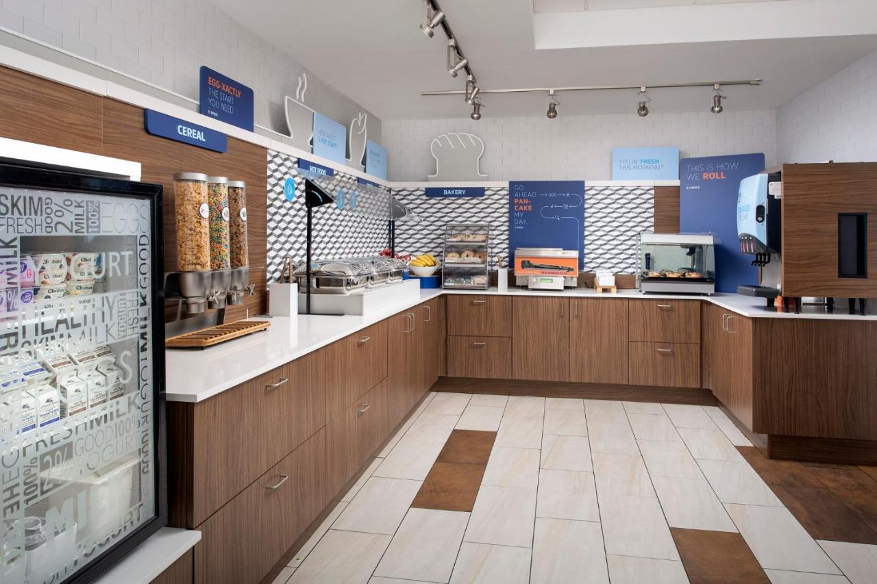 Holiday Inn Express Knoxville-Strawberry Plains By Ihg Eksteriør billede