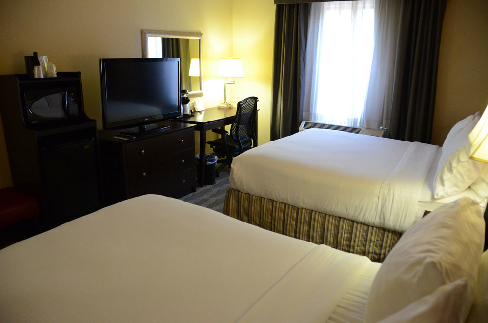 Holiday Inn Express Knoxville-Strawberry Plains By Ihg Eksteriør billede