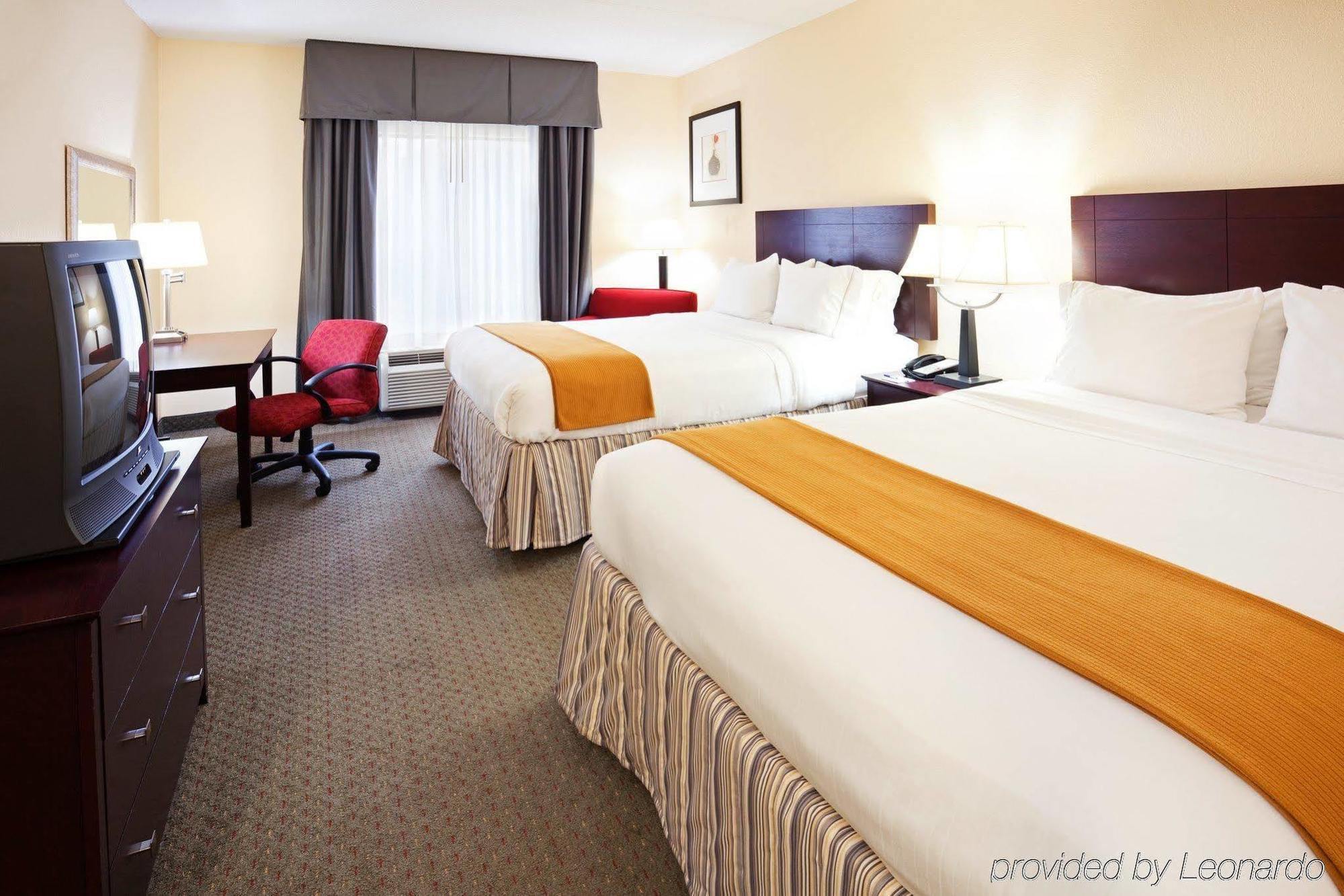 Holiday Inn Express Knoxville-Strawberry Plains By Ihg Eksteriør billede