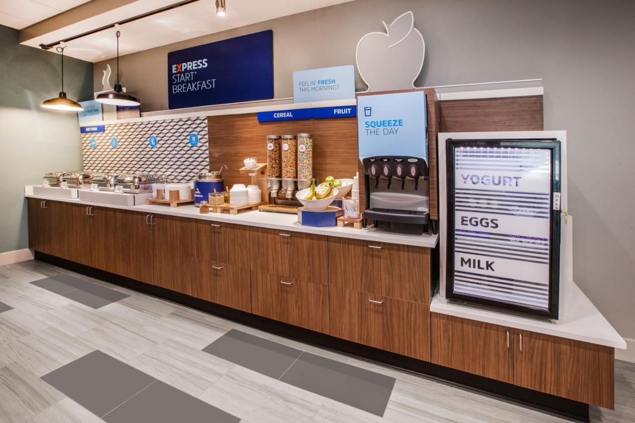 Holiday Inn Express Knoxville-Strawberry Plains By Ihg Eksteriør billede