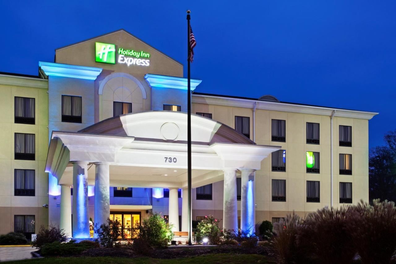 Holiday Inn Express Knoxville-Strawberry Plains By Ihg Eksteriør billede